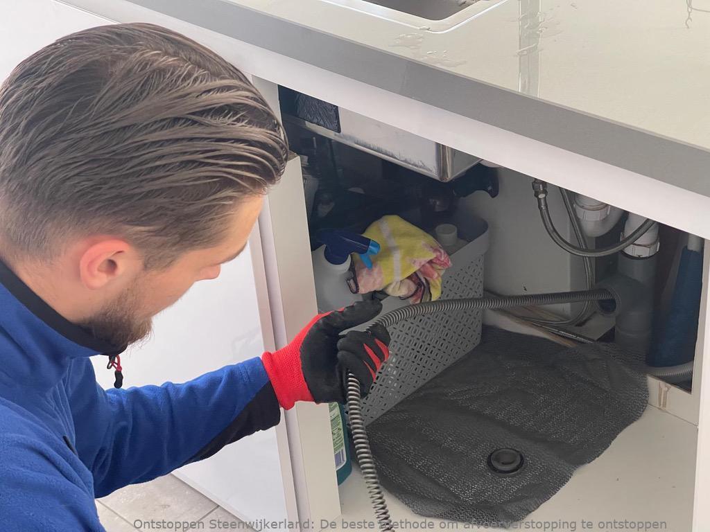 De beste methode om afvoerverstopping te ontstoppen